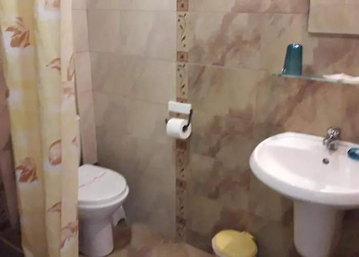 Отель Lozite 3*